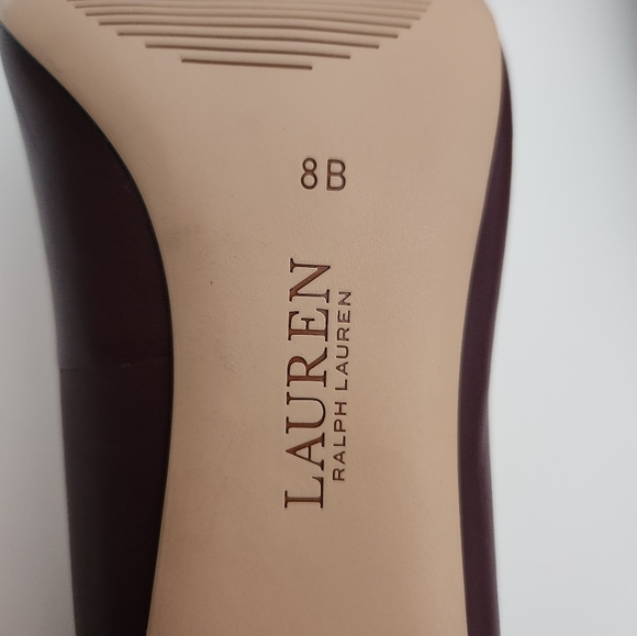 NWOB Lauren Ralph Lauren | Lindella Leather Black Velvet Cap Toe Pumps - Size 8 - Picture 8 of 10